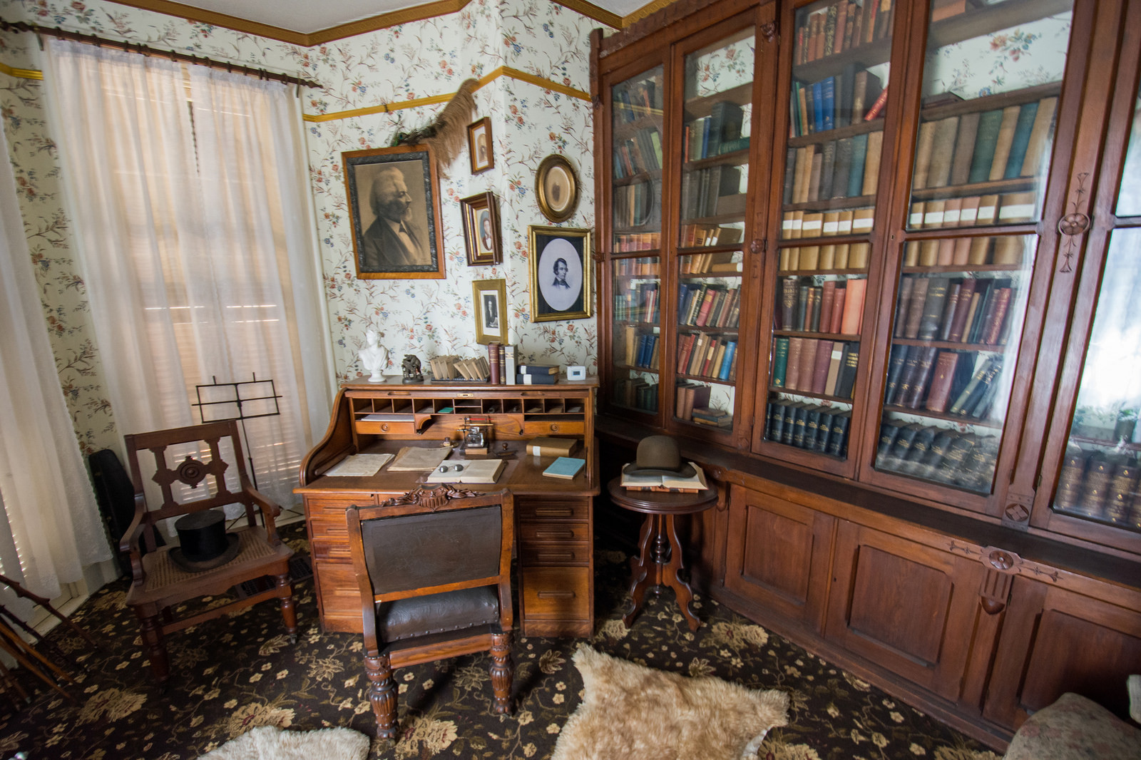 Frederick Douglass National Historic Site inside.jpg